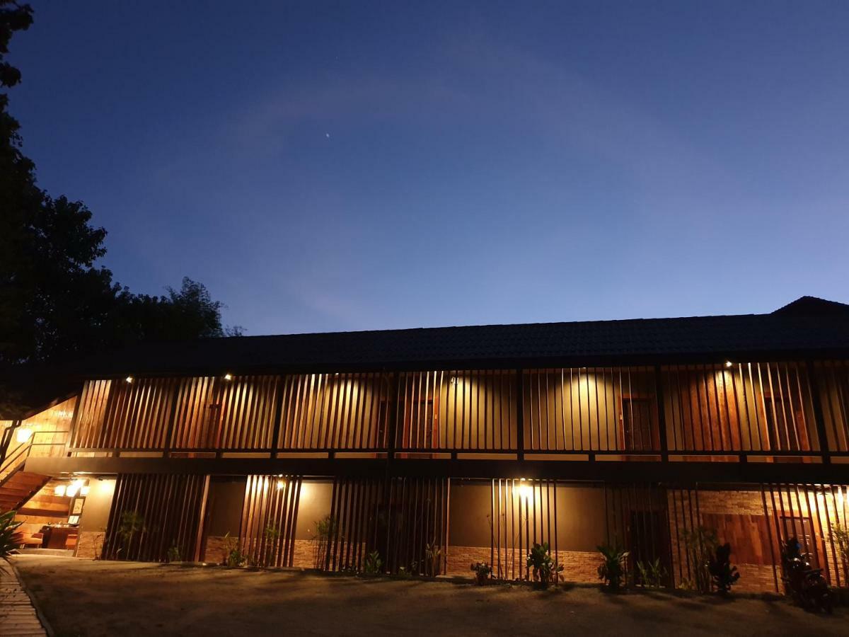 Yayo Coffee And Bed Apartment Chiang Rai Exterior photo