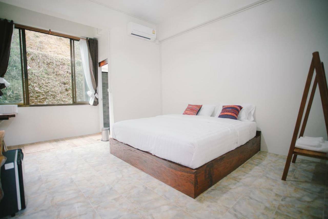 Yayo Coffee And Bed Apartment Chiang Rai Exterior photo